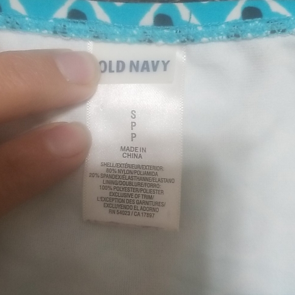 Bikini - Picture 2 of 4